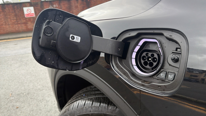Ford Kuga 2.5 PHEV Active 5dr CVT Estate - Image 41